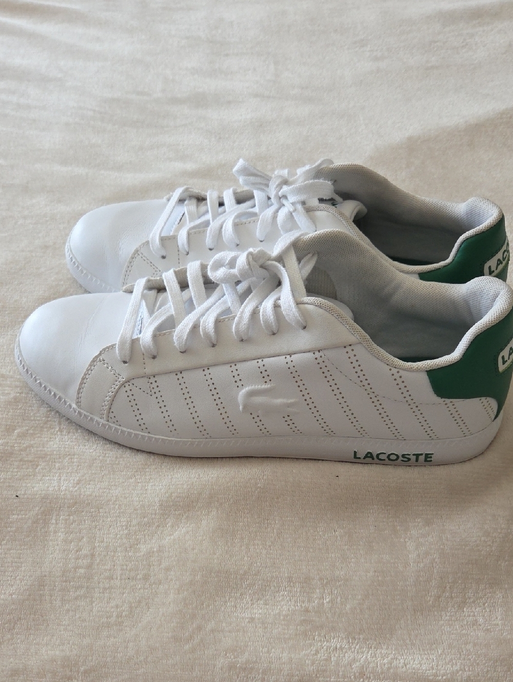 Great Condition Men's Lacoste White Leather Sneakers, Size 10.5 - Picture 8 of 8